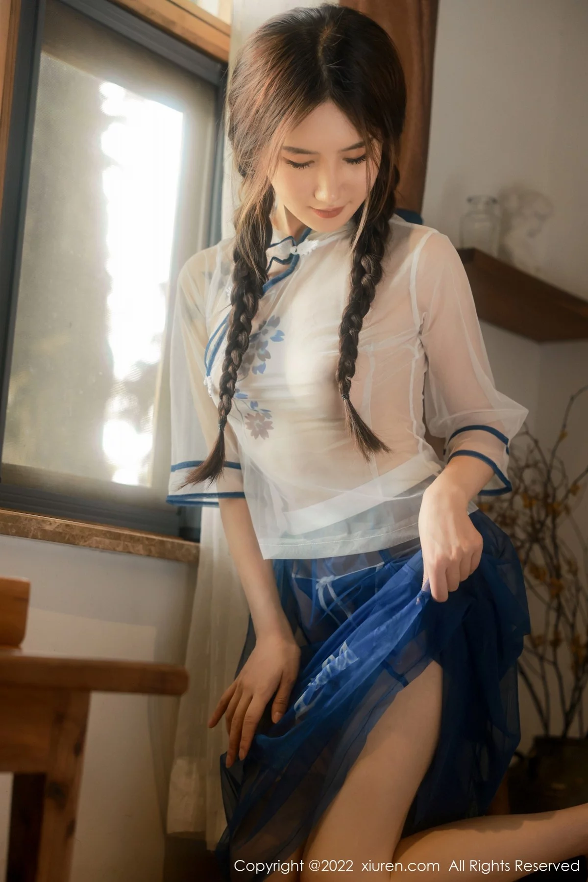 [[XiuRen秀人网]秀人网]No.5287_模特古月小同学性感轻透古装服饰+红色情趣捆绑撩人诱惑写真54P