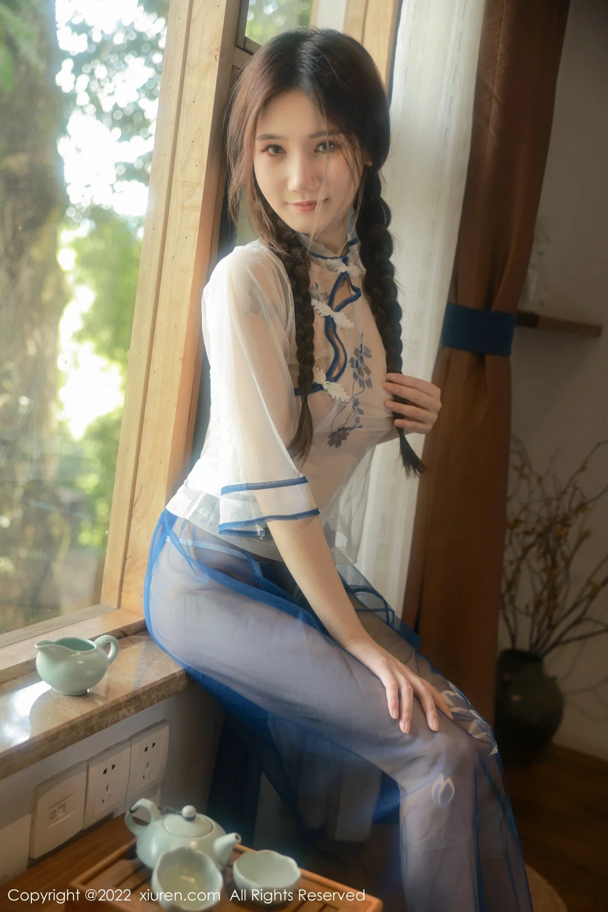 [[XiuRen秀人网]秀人网]No.5287_模特古月小同学性感轻透古装服饰+红色情趣捆绑撩人诱惑写真54P