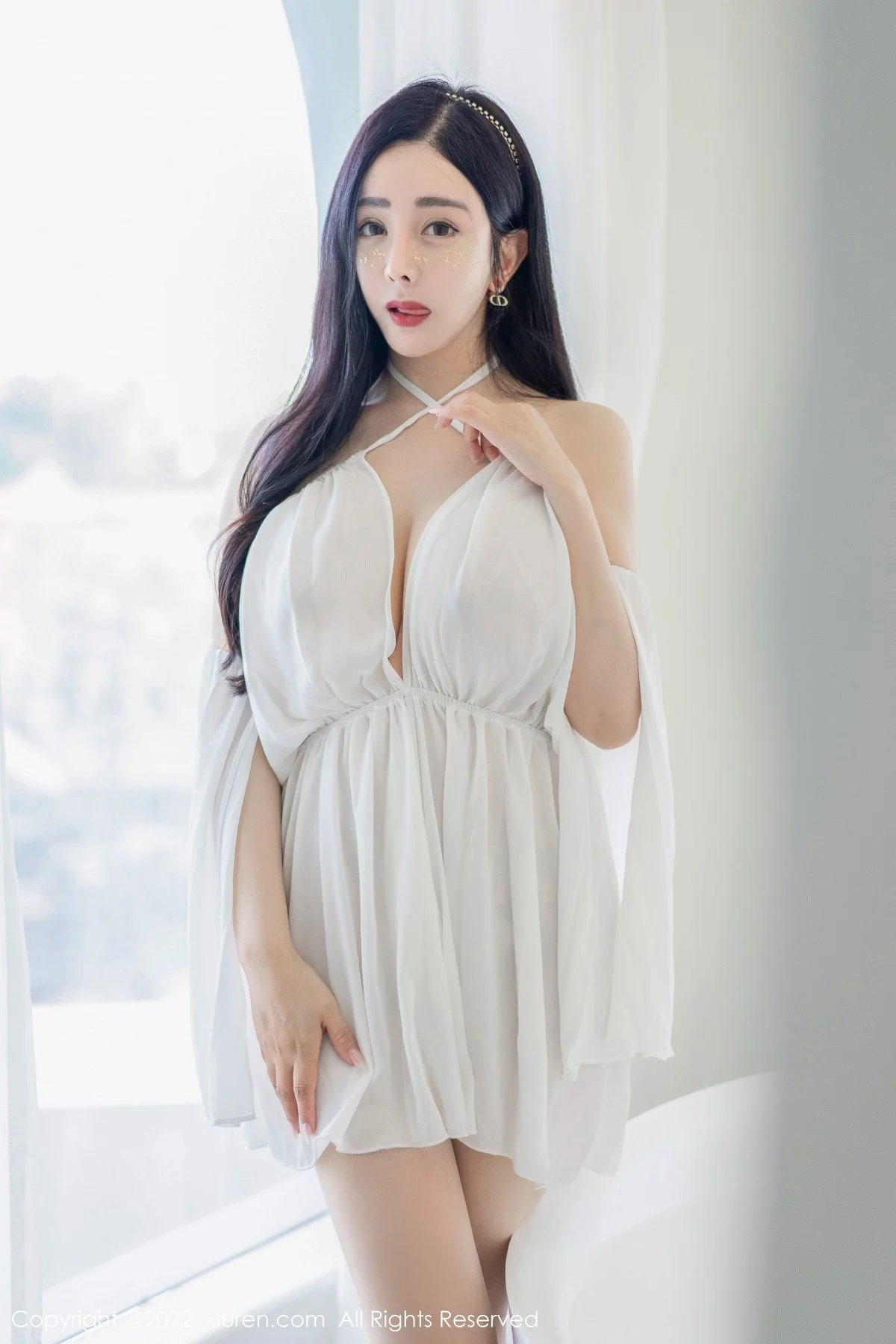 [[XiuRen秀人网]秀人网]No.5188_模特允爾云南心愿旅拍浴室白色轻透服饰湿身秀丰满身材诱惑写真51P