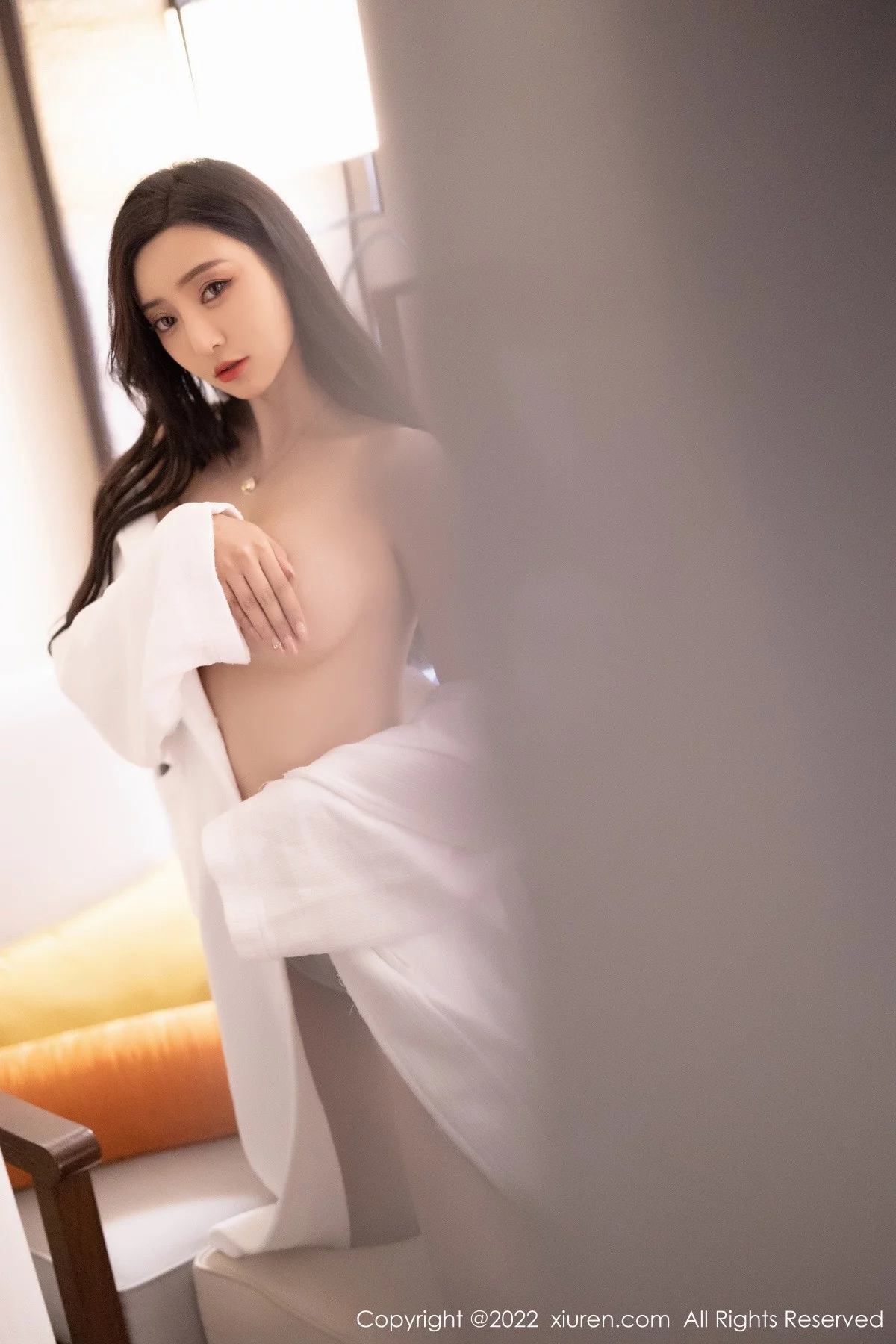 [[XiuRen秀人网]秀人网]No.5194_女神王馨瑶yanni厦门旅拍脱紧身连衣裙露灰色蕾丝内衣诱惑写真90P