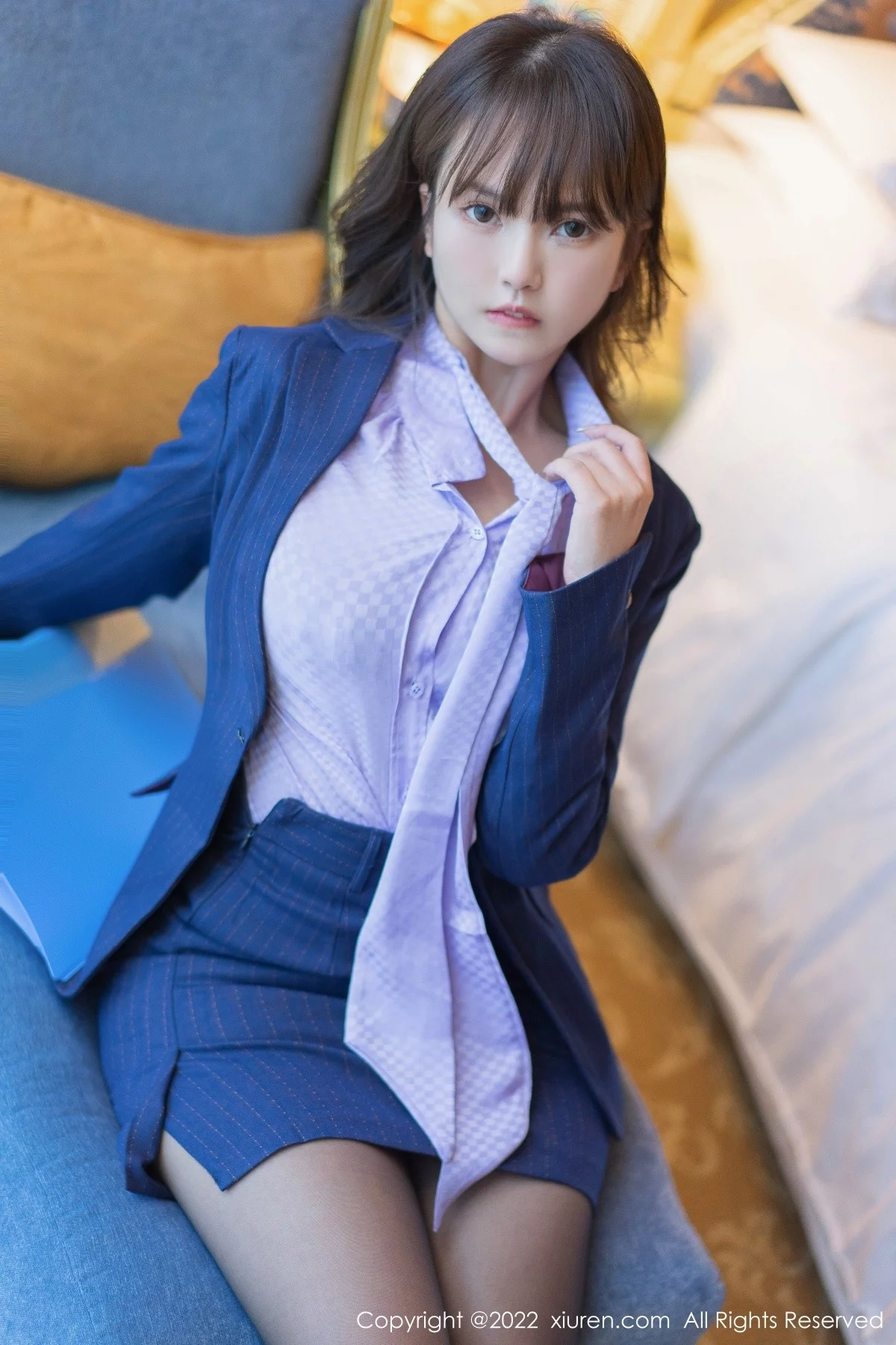 [[XiuRen秀人网]秀人网]No.5201_模特张思允Nice-OL装扮半脱露性感蕾丝内衣秀完美身材诱惑写真63P