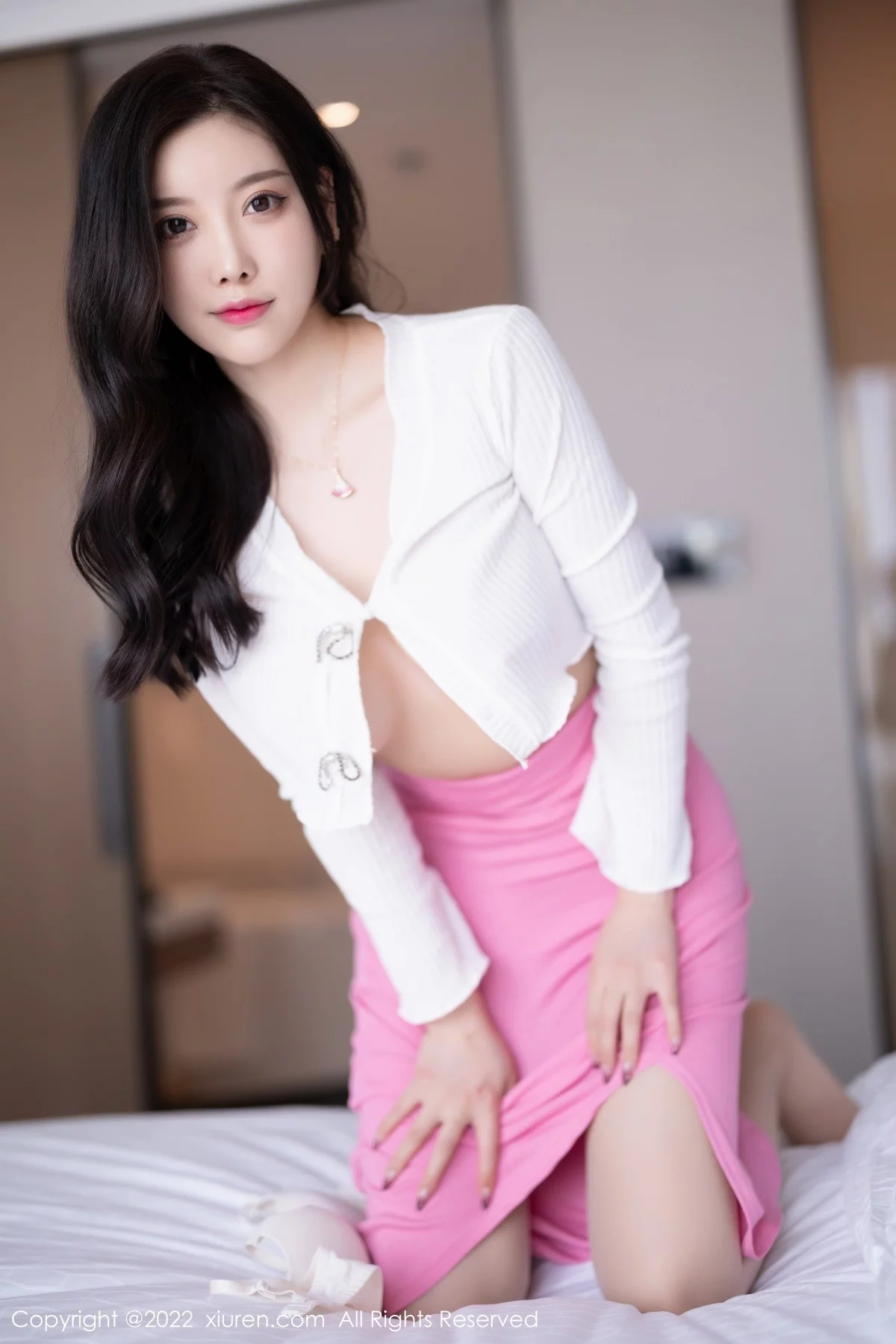 [[XiuRen秀人网]秀人网]No.5200_女神杨晨晨Yome半脱露白色轻透蕾丝内衣秀完美身材诱惑写真76P