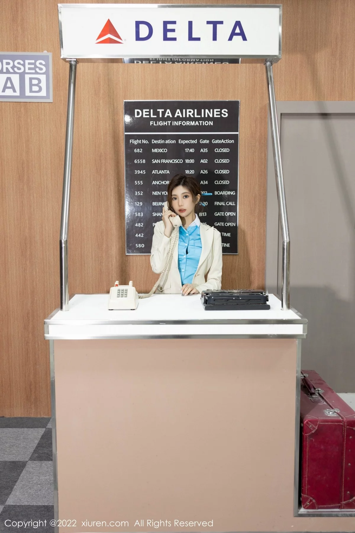 [[XiuRen秀人网]秀人网]No.5360_女神绮里嘉ula心愿旅拍商务助理服性感短裙下超薄肉丝诱惑写真94P