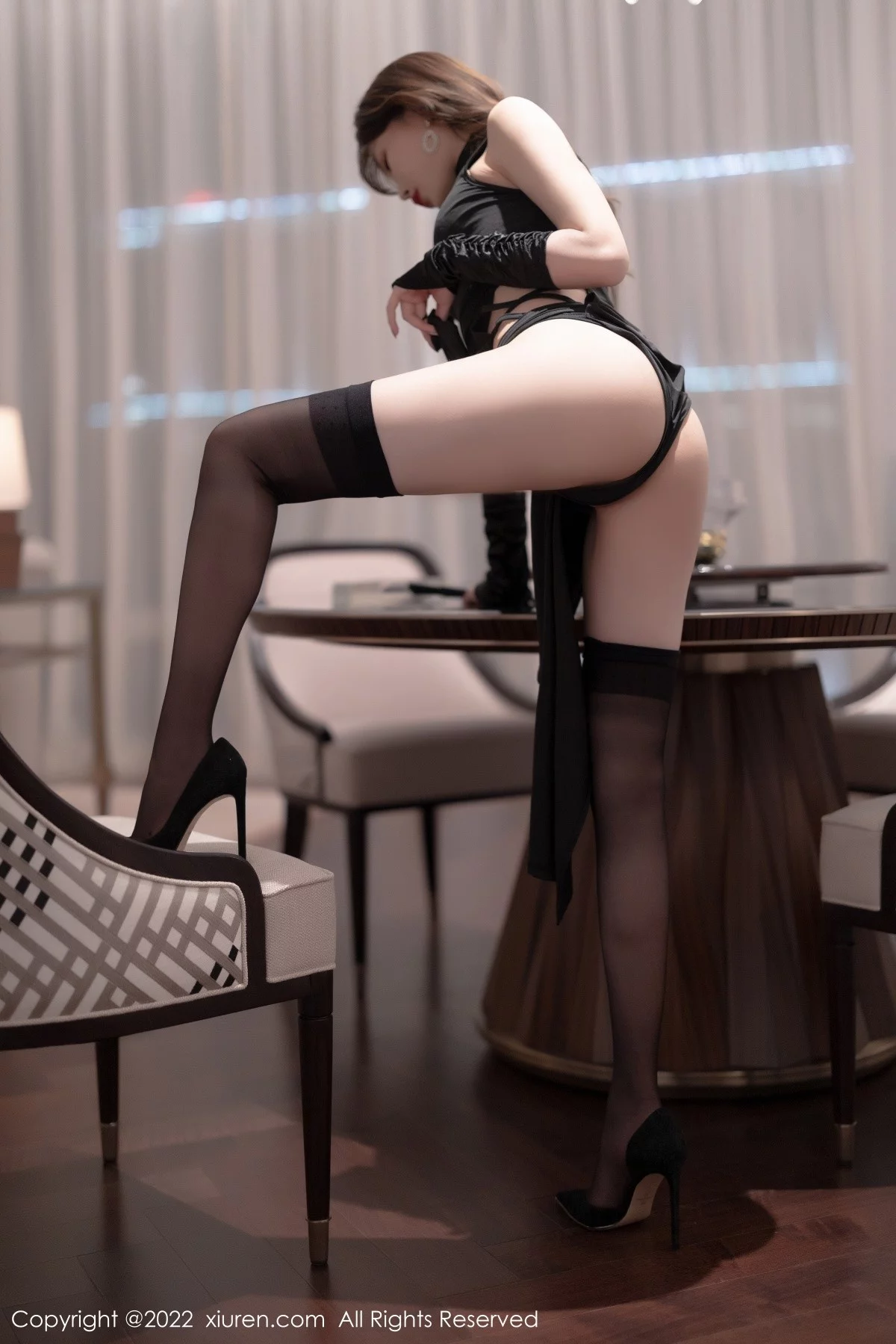 [[XiuRen秀人网]秀人网]No.5374_女神徐莉芝Booty厦门旅拍黑色轻透情趣内衣秀完美身材诱惑写真100P