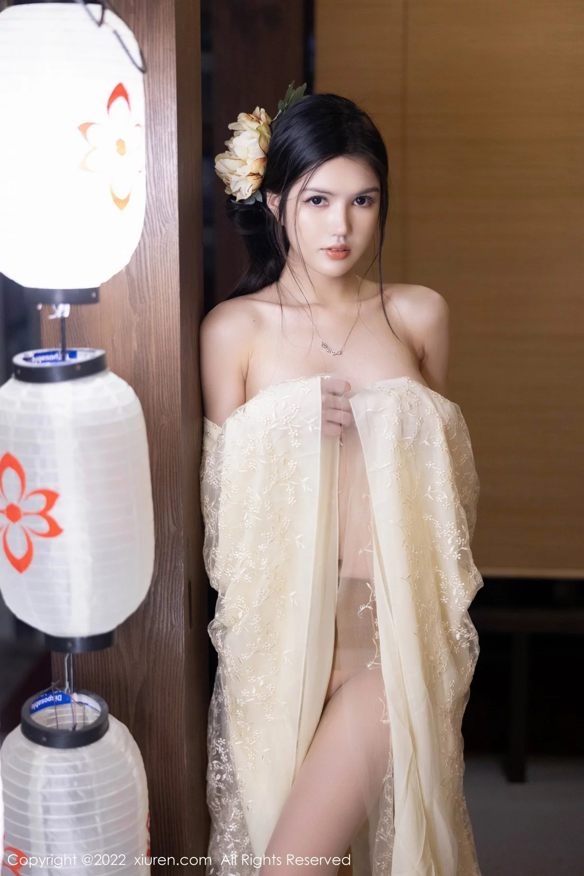 [[XiuRen秀人网]秀人网]No.5387_模特媛媛酱belle淡黄轻透古装服配超薄肉丝秀惹火身材诱惑写真60P