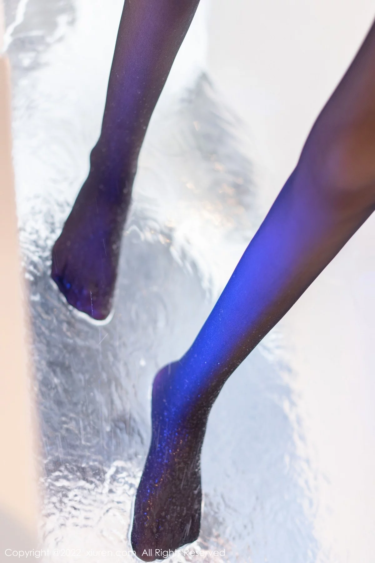 [[XiuRen秀人网]秀人网]No.5388_女神刘钰儿私房黑色网纱服配性感情趣内衣秀惹火身材诱惑写真82P