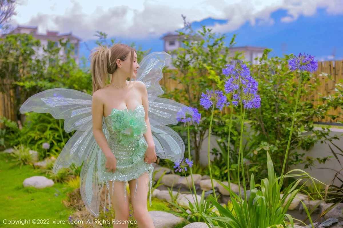 [[XiuRen秀人网]秀人网]No.5382_女神朱可儿Flora大理旅拍绿色精灵服饰低胸秀傲人豪乳诱惑写真68P