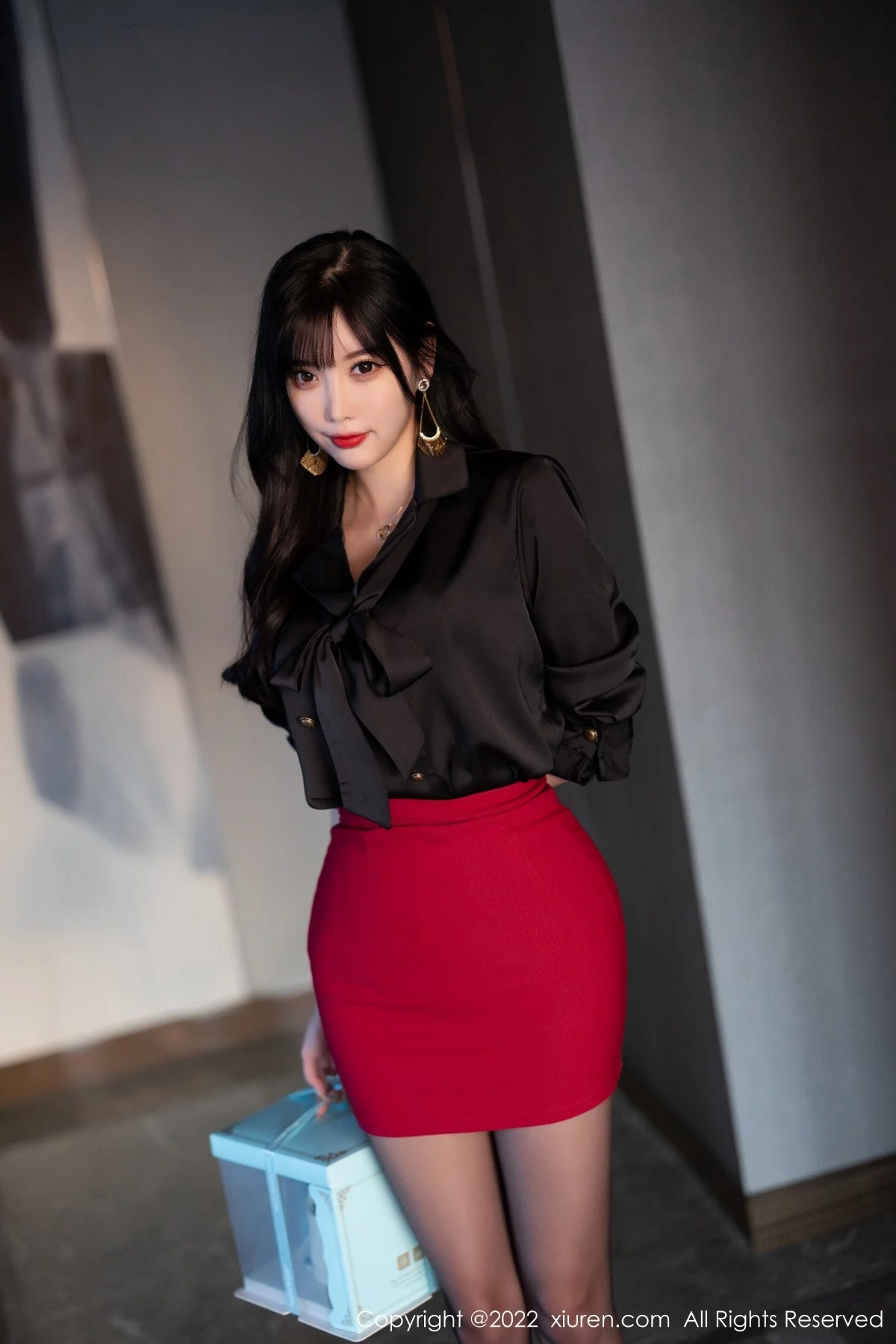 [[XiuRen秀人网]秀人网]No.5390_女神杨晨晨Yome半脱露轻透蕾丝内衣配超薄无内黑丝诱惑写真82P