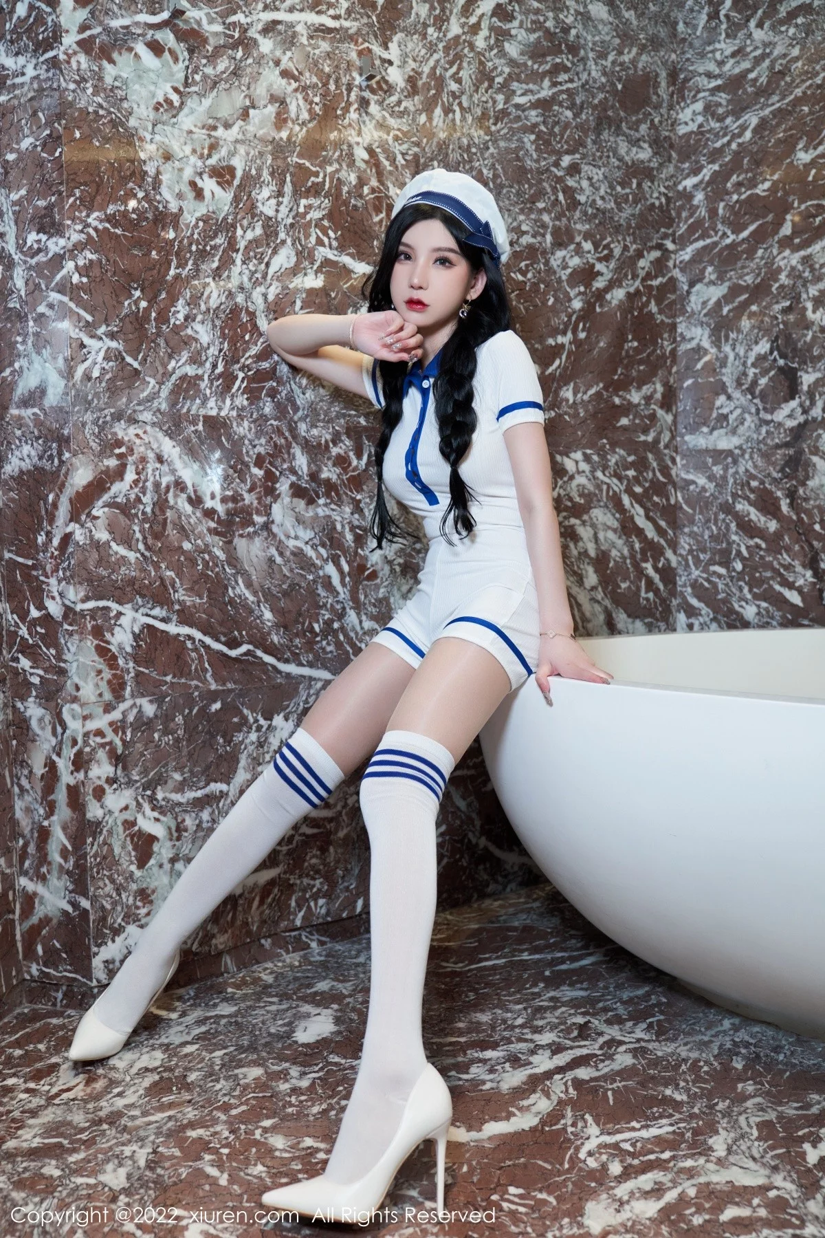 [[XiuRen秀人网]秀人网]No.5397_女神周于希Sally私房浴室白色连体衣秀完美身材迷人诱惑写真85P