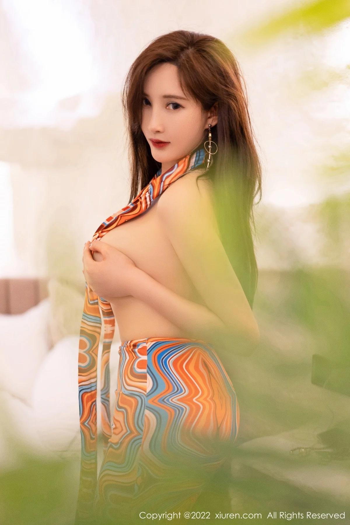 [[XiuRen秀人网]秀人网]No.5398_女神奶瓶土肥圆私房性感露肩开叉连衣长裙秀丰满身材诱惑写真71P