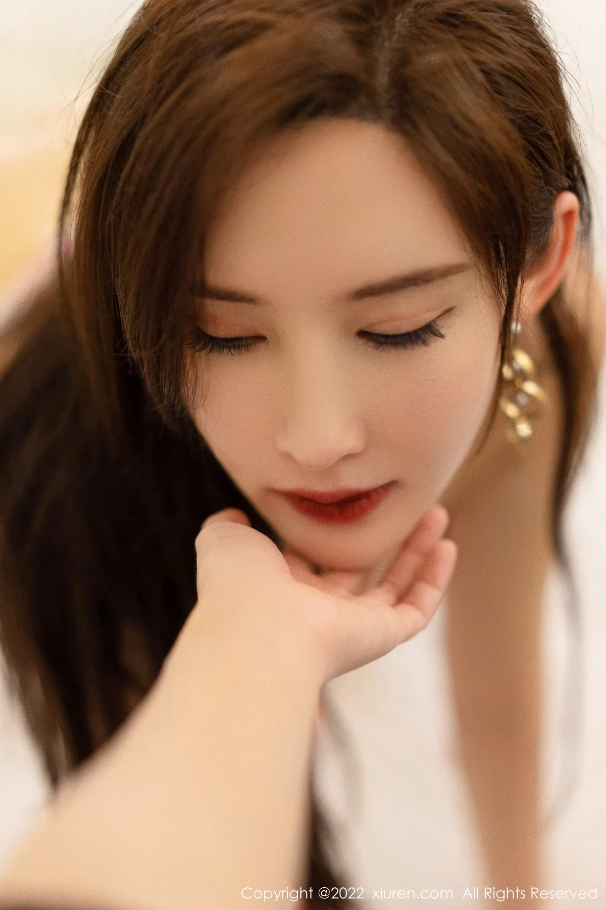 [[XiuRen秀人网]秀人网]No.5398_女神奶瓶土肥圆私房性感露肩开叉连衣长裙秀丰满身材诱惑写真71P