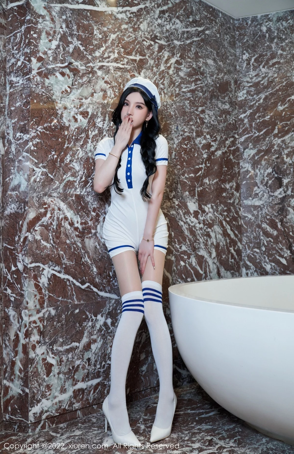 [[XiuRen秀人网]秀人网]No.5397_女神周于希Sally私房浴室白色连体衣秀完美身材迷人诱惑写真85P