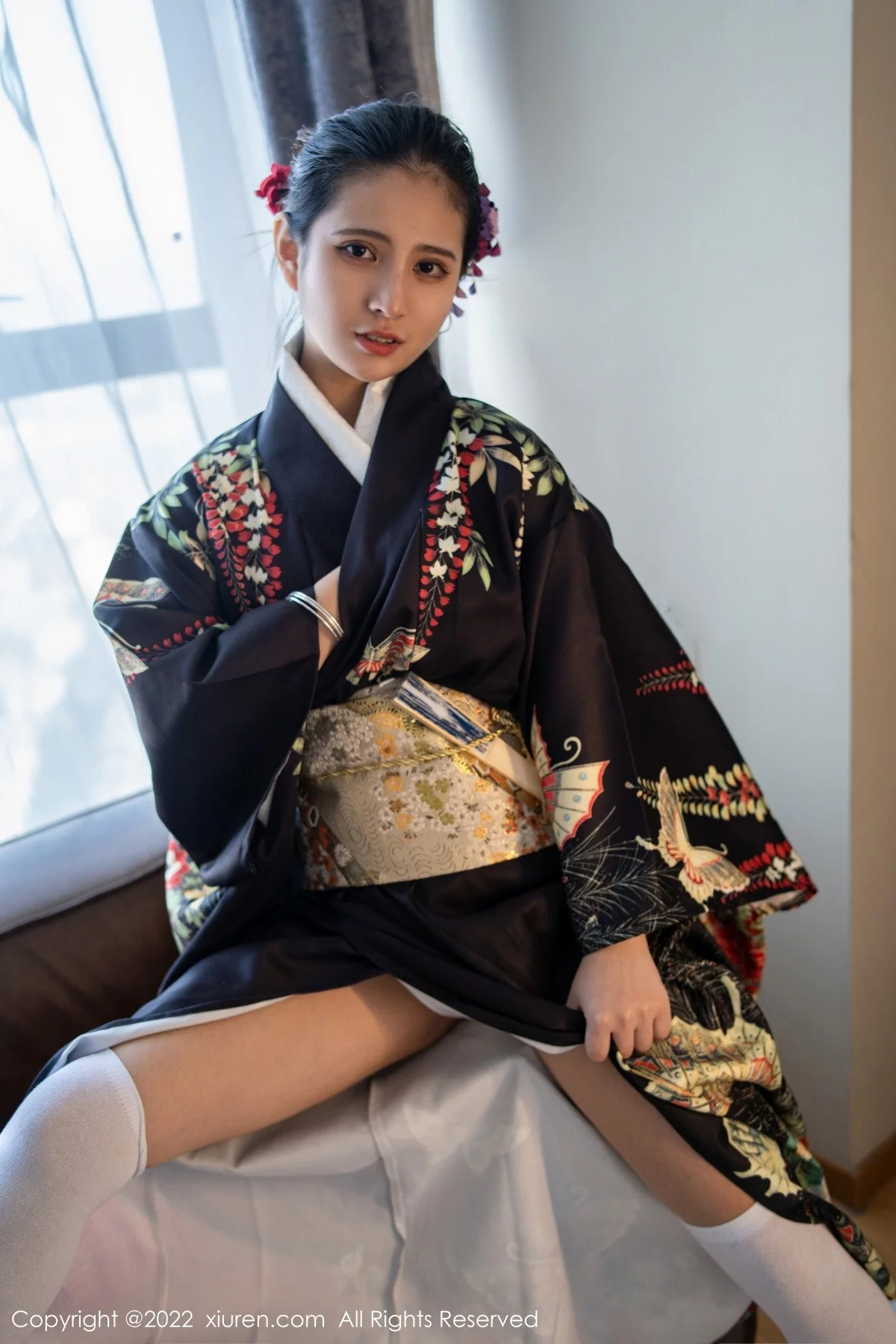 [[XiuRen秀人网]秀人网]No.5309_模特久久Aimee日系居家和服半脱露白色抹胸内衣秀豪乳诱惑写真62P