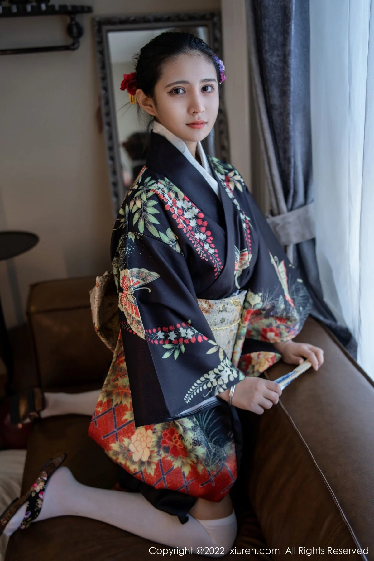 [[XiuRen秀人网]秀人网]No.5309_模特久久Aimee日系居家和服半脱露白色抹胸内衣秀豪乳诱惑写真62P