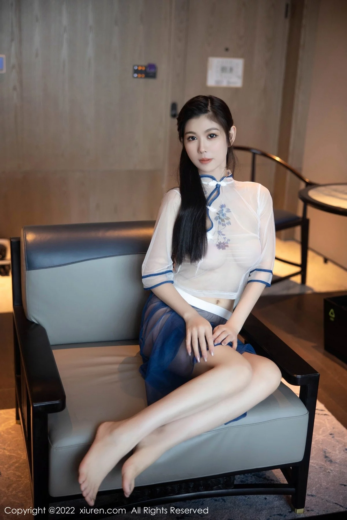 [[XiuRen秀人网]秀人网]No.5401_模特李雅柔182CM白色轻透古装服饰透视秀惹火身材诱惑写真60P