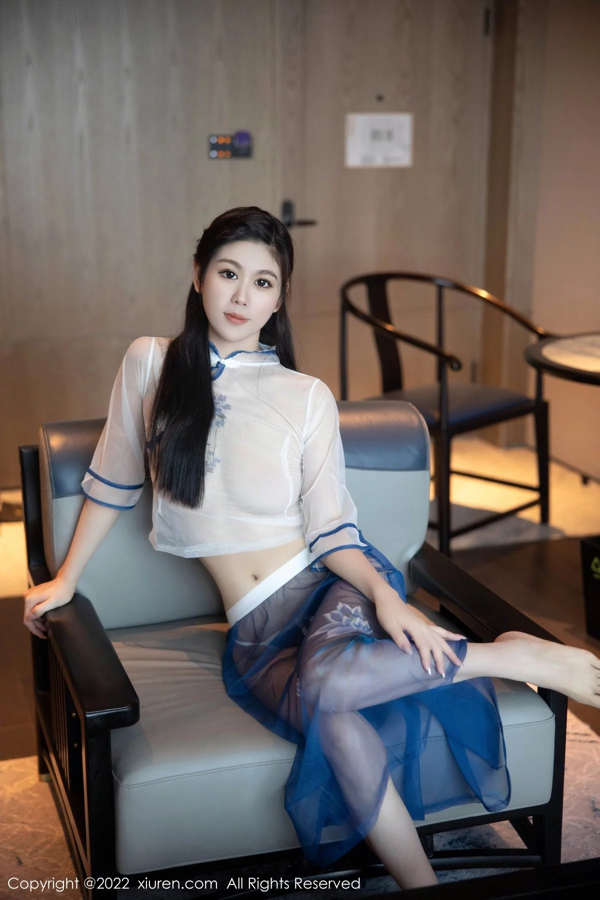 [[XiuRen秀人网]秀人网]No.5401_模特李雅柔182CM白色轻透古装服饰透视秀惹火身材诱惑写真60P