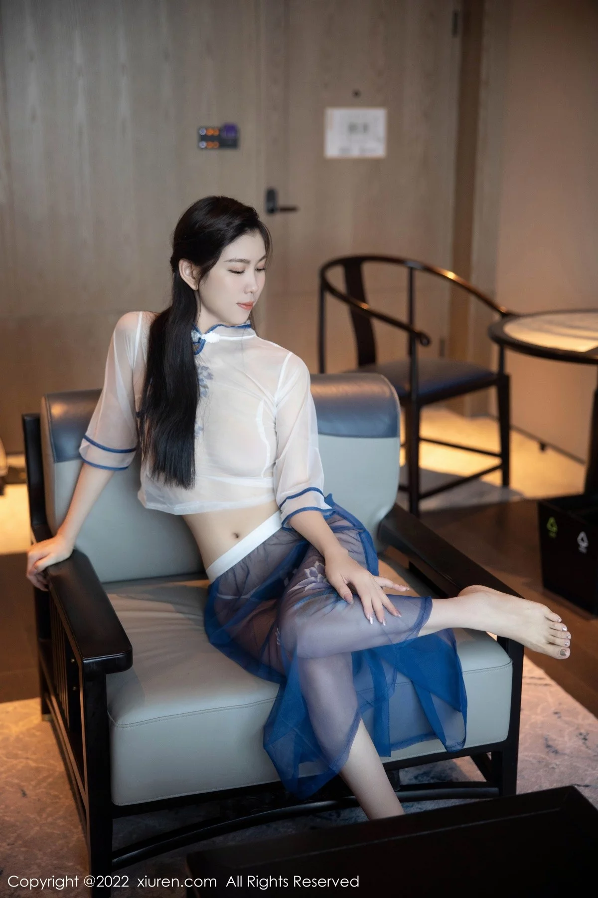 [[XiuRen秀人网]秀人网]No.5401_模特李雅柔182CM白色轻透古装服饰透视秀惹火身材诱惑写真60P