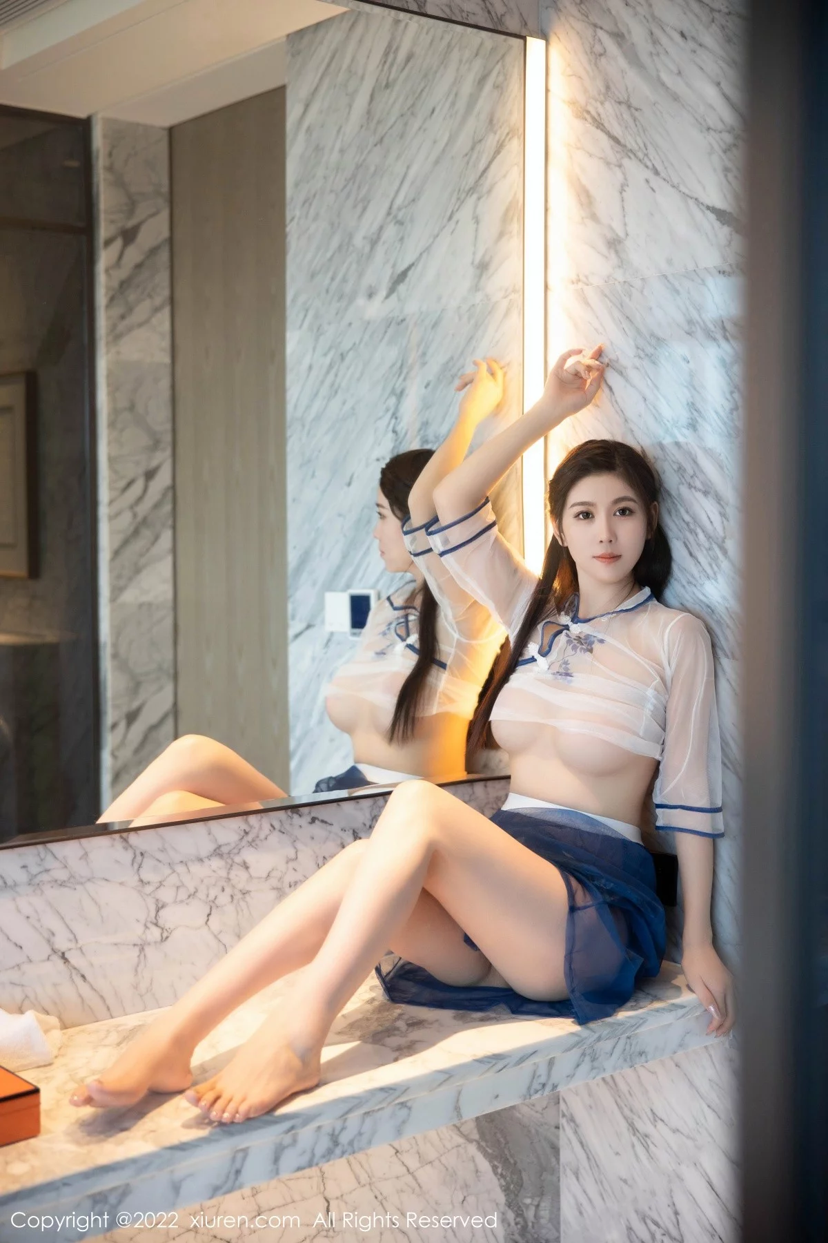 [[XiuRen秀人网]秀人网]No.5401_模特李雅柔182CM白色轻透古装服饰透视秀惹火身材诱惑写真60P