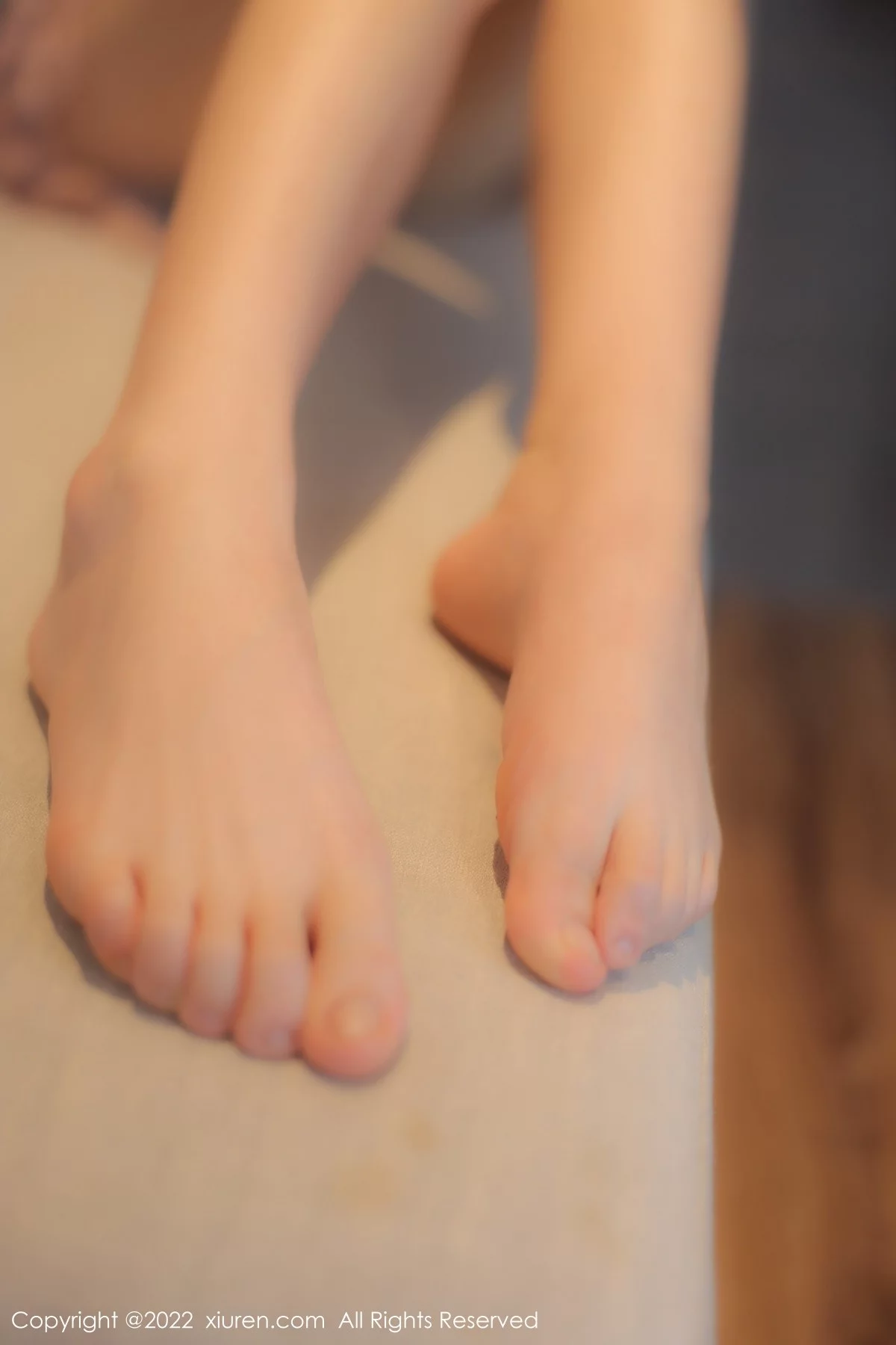 [[XiuRen秀人网]秀人网]No.5408_模特77qiqi私房淡紫睡衣透视秀完美身材性感美腿撩人诱惑写真69P