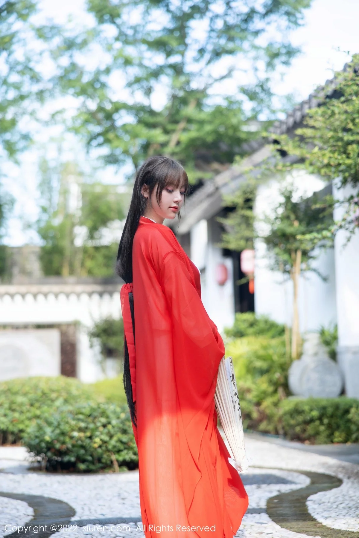 [[XiuRen秀人网]秀人网]No.5414_模特豆瓣酱性感红色唐韵古装服饰半脱露傲人豪乳惹火诱惑写真80P