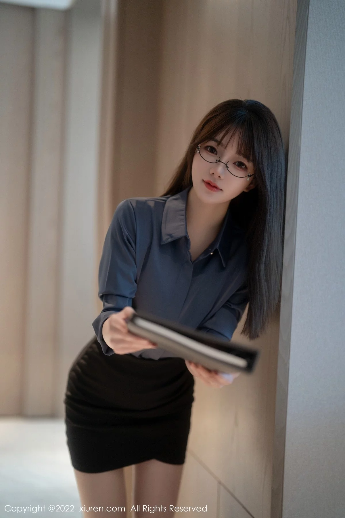 [[XiuRen秀人网]秀人网]No.5419_模特婠婠么文员角色扮演半脱露蕾丝内衣超薄无内肉丝诱惑写真75P