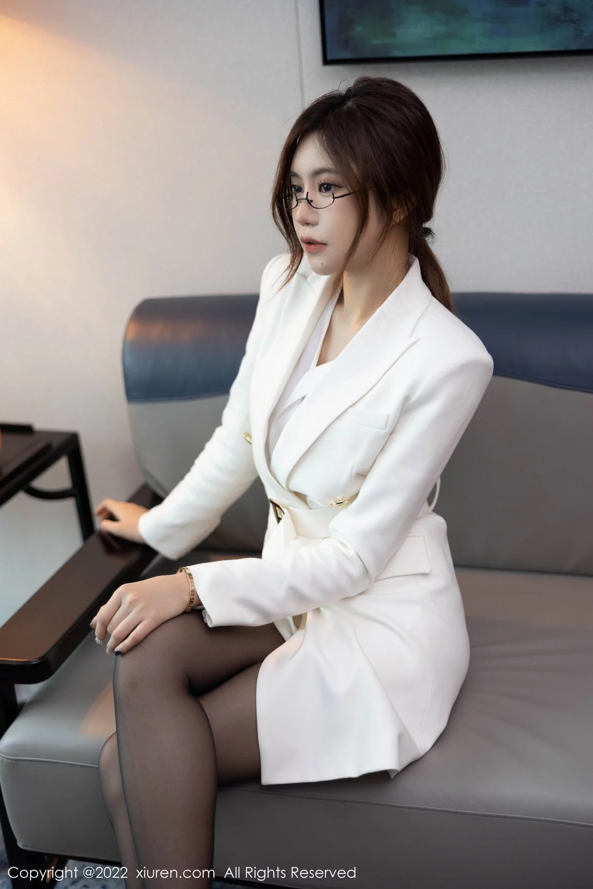 [[XiuRen秀人网]秀人网]No.5430_女神绮里嘉ula海南心愿旅拍私房半脱露性感浅色蕾丝内衣诱惑写真80P