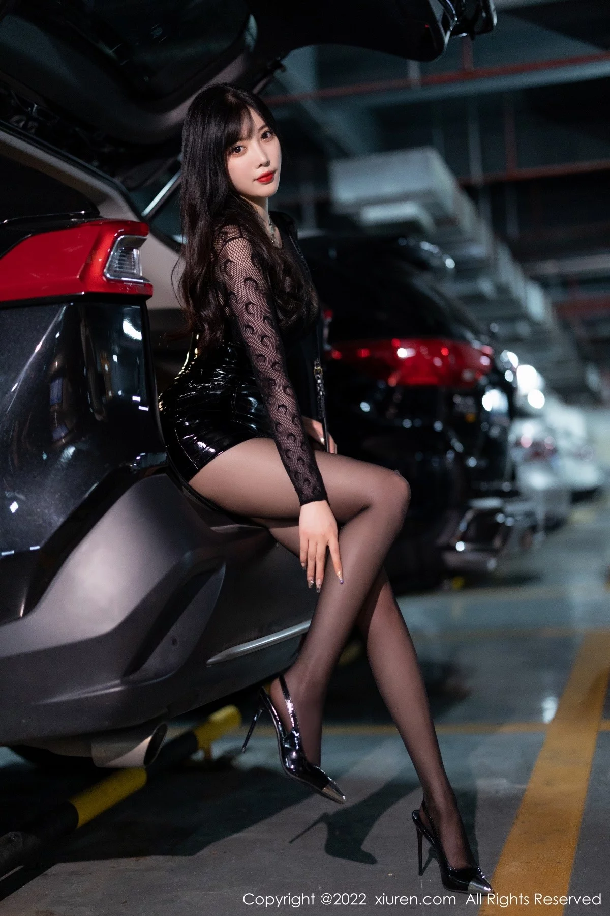 [[XiuRen秀人网]秀人网]No.5445_女神杨晨晨Yome黑色网纱连衣裙露性感黑色内衣迷人诱惑写真81P