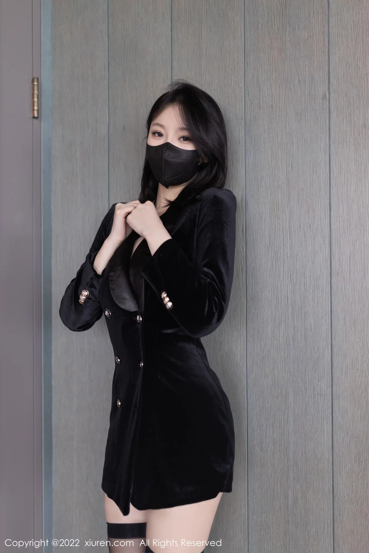 [[XiuRen秀人网]秀人网]No.5442_模特安然anran广州-云南旅拍黑色情趣内衣配超薄黑丝诱惑写真83P