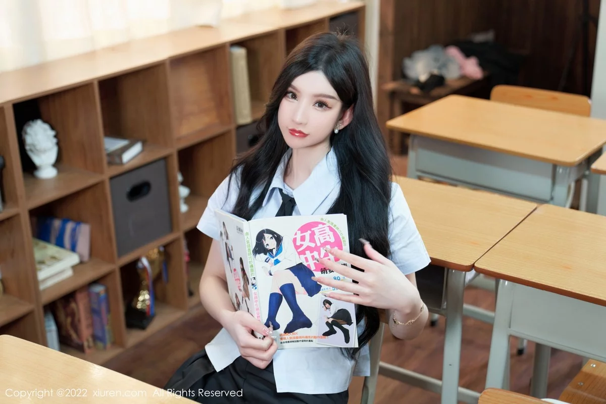 [[XiuRen秀人网]秀人网]No.5452_女神周于希Sally学妹装扮半脱露黑色蕾丝边内衣撩人诱惑写真76P