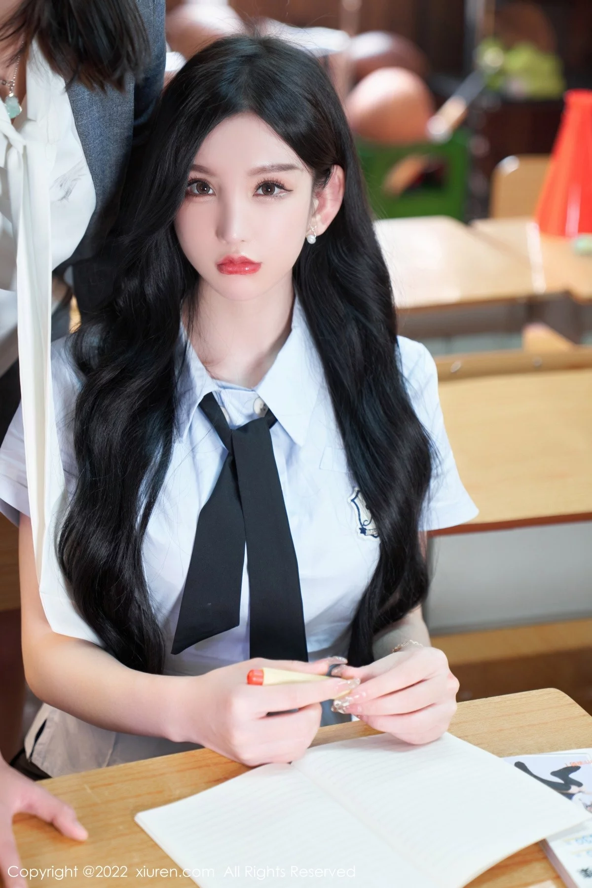 [[XiuRen秀人网]秀人网]No.5452_女神周于希Sally学妹装扮半脱露黑色蕾丝边内衣撩人诱惑写真76P