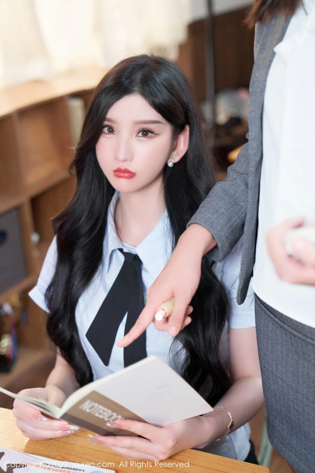 [[XiuRen秀人网]秀人网]No.5452_女神周于希Sally学妹装扮半脱露黑色蕾丝边内衣撩人诱惑写真76P