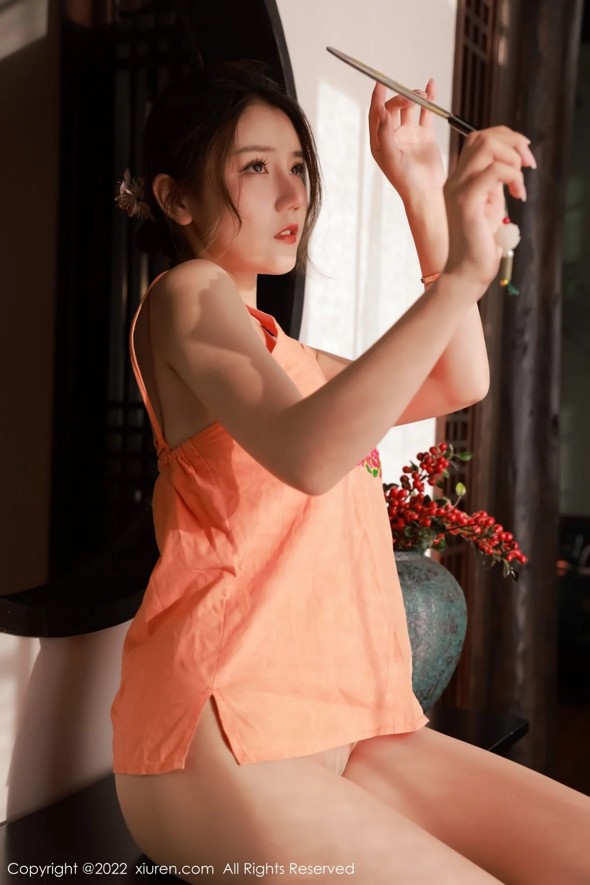 [[XiuRen秀人网]秀人网]No.5334_模特Sugar糖酒酒澳门旅拍性感橙色吊带配无内肉丝惹火诱惑写真55P