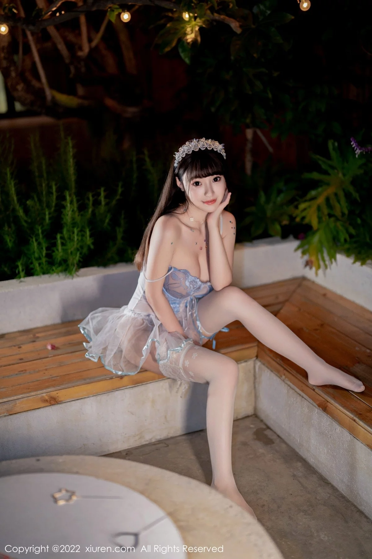 [[XiuRen秀人网]秀人网]No.5333_女神朱可儿Flora大理旅拍白色轻透公主裙配白丝袜丰满诱惑写真76P