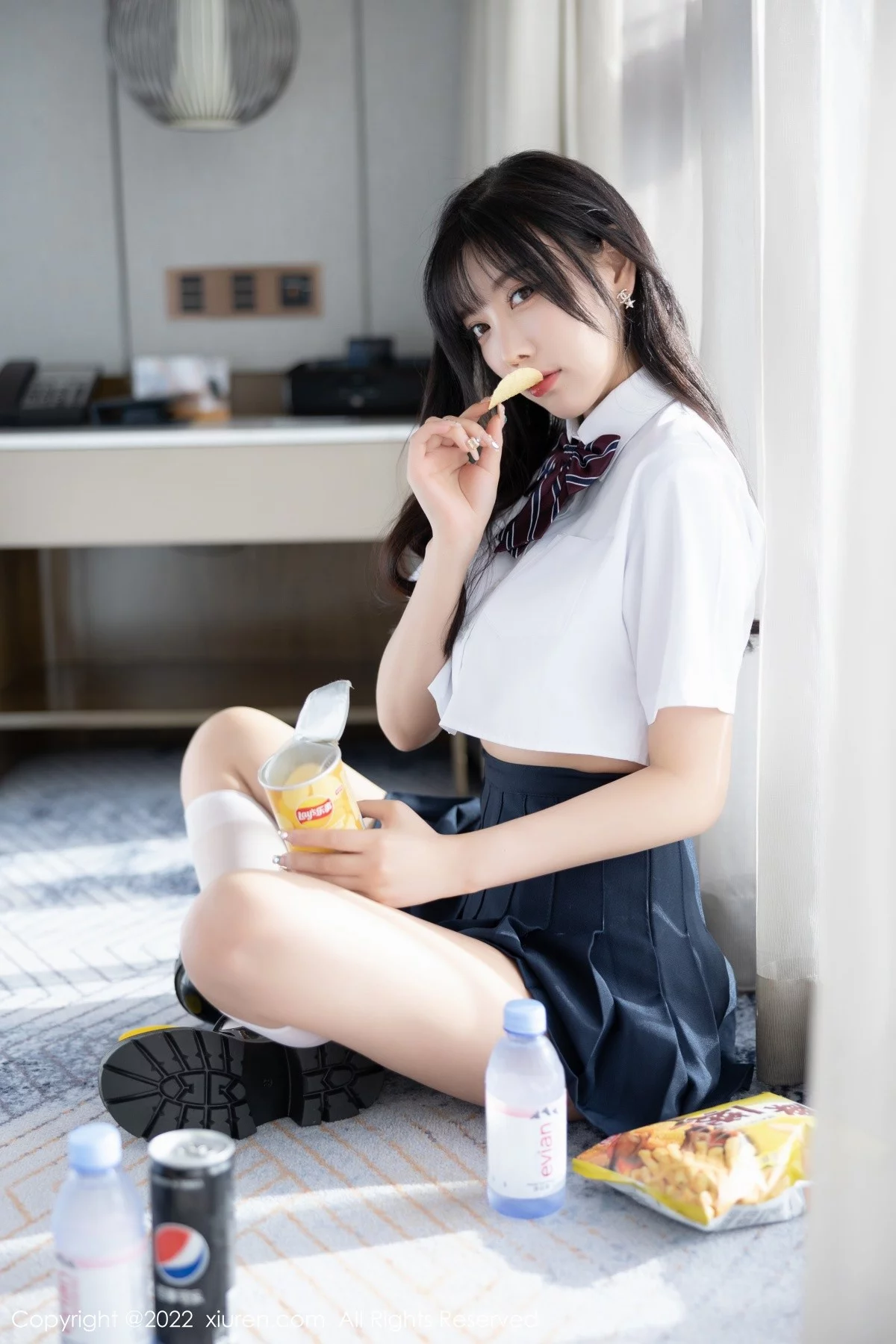 [[XiuRen秀人网]秀人网]No.5338_女神杨晨晨Yome清爽学妹制服露蕾丝内衣秀完美身材诱惑写真82P