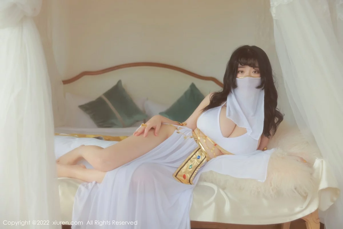 [[XiuRen秀人网]秀人网]No.5341_模特奶酥36E私房性感白色轻透服饰秀丰满身材傲人豪乳诱惑写真51P