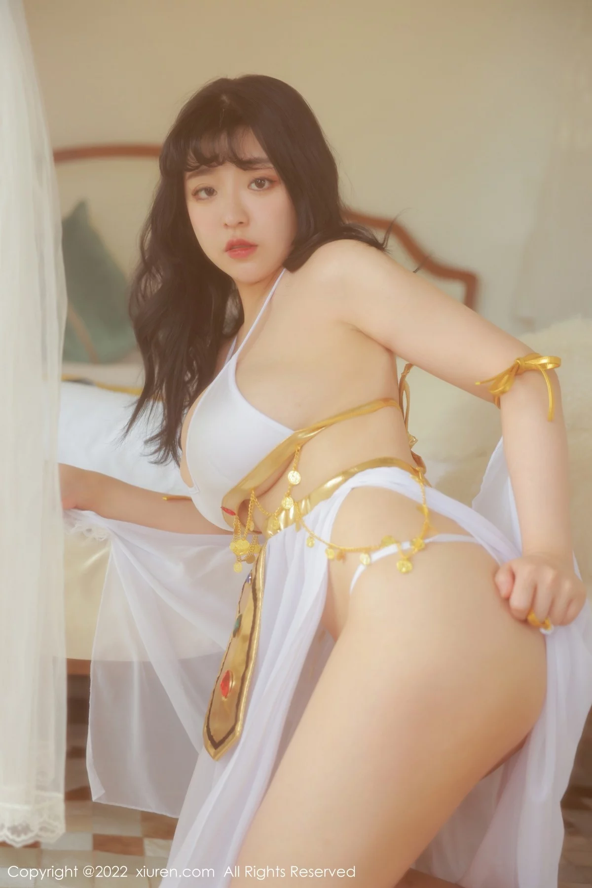 [[XiuRen秀人网]秀人网]No.5341_模特奶酥36E私房性感白色轻透服饰秀丰满身材傲人豪乳诱惑写真51P