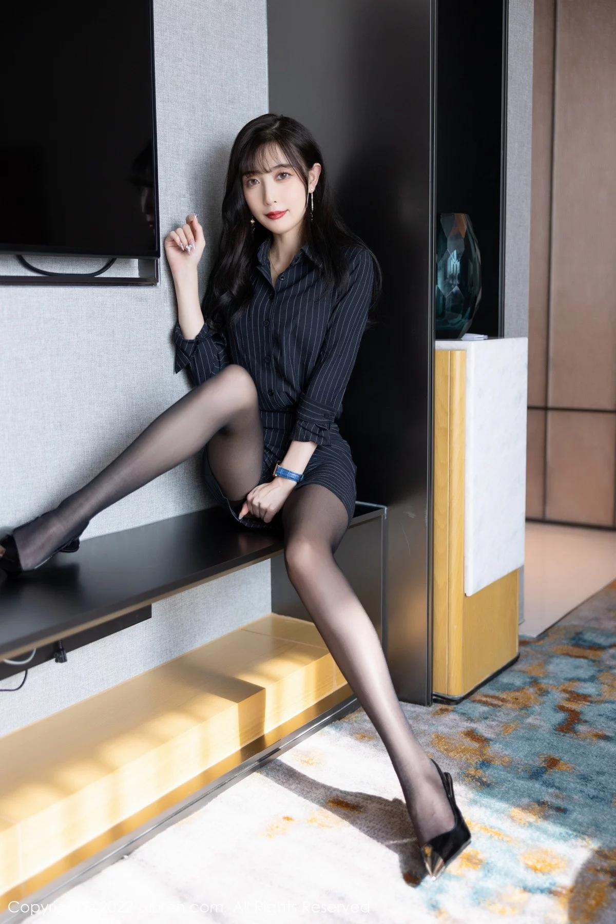 [[XiuRen秀人网]秀人网]No.5346_模特林星阑厦门旅拍半脱露轻透蕾丝内衣配超薄黑丝极致魅惑写真87P