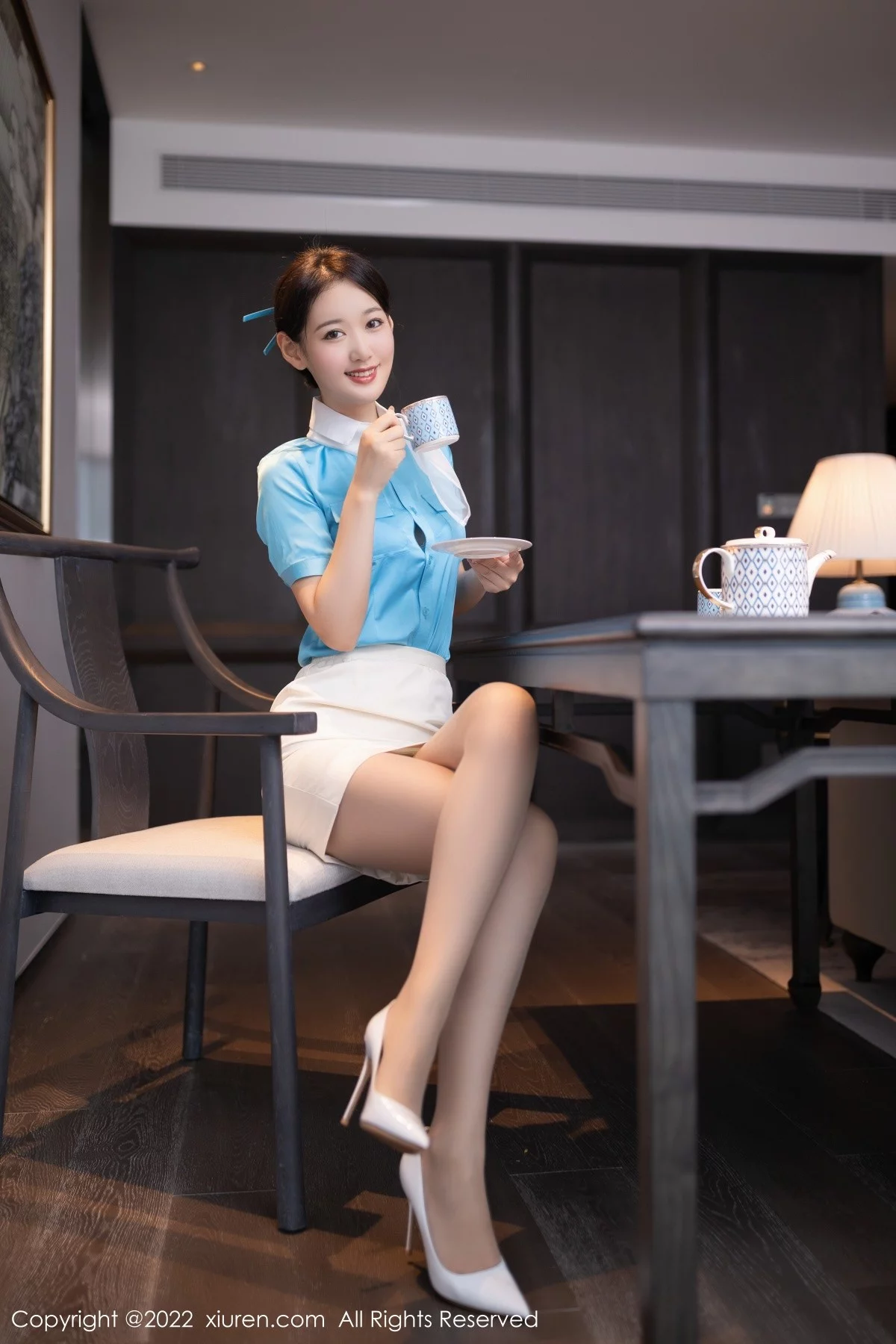 [[XiuRen秀人网]秀人网]No.5510_模特唐安琪空姐角色扮演性感白色蕾丝内衣配原色丝袜诱惑写真100P