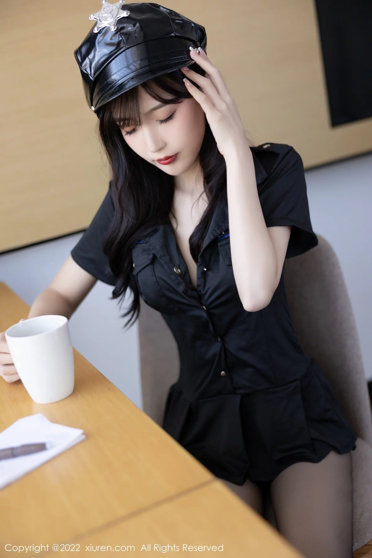 [[XiuRen秀人网]秀人网]No.5517_模特林星阑脱黑色制服露性感暗绿色蕾丝内衣超薄黑丝诱惑写真88P