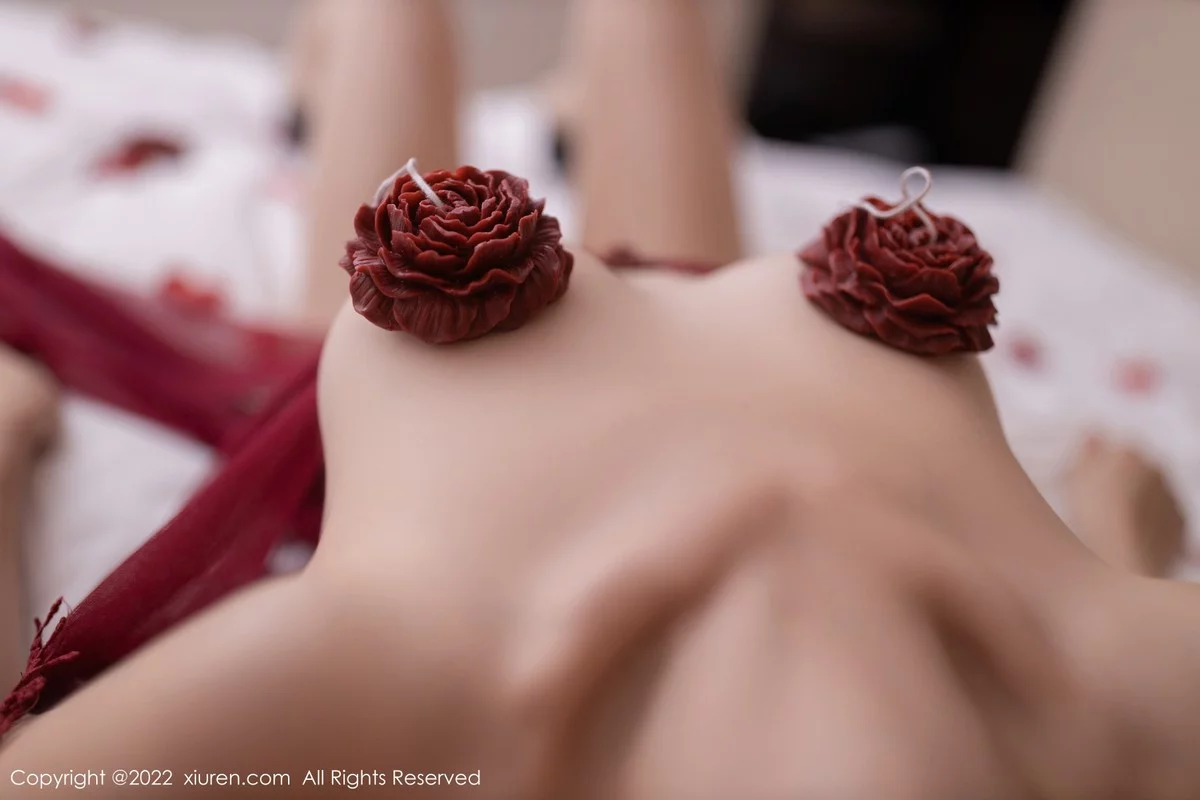 [[XiuRen秀人网]秀人网]No.5521_模特利世私房性感轻透薄纱情趣睡衣裙配超薄肉丝惹火诱惑写真84P