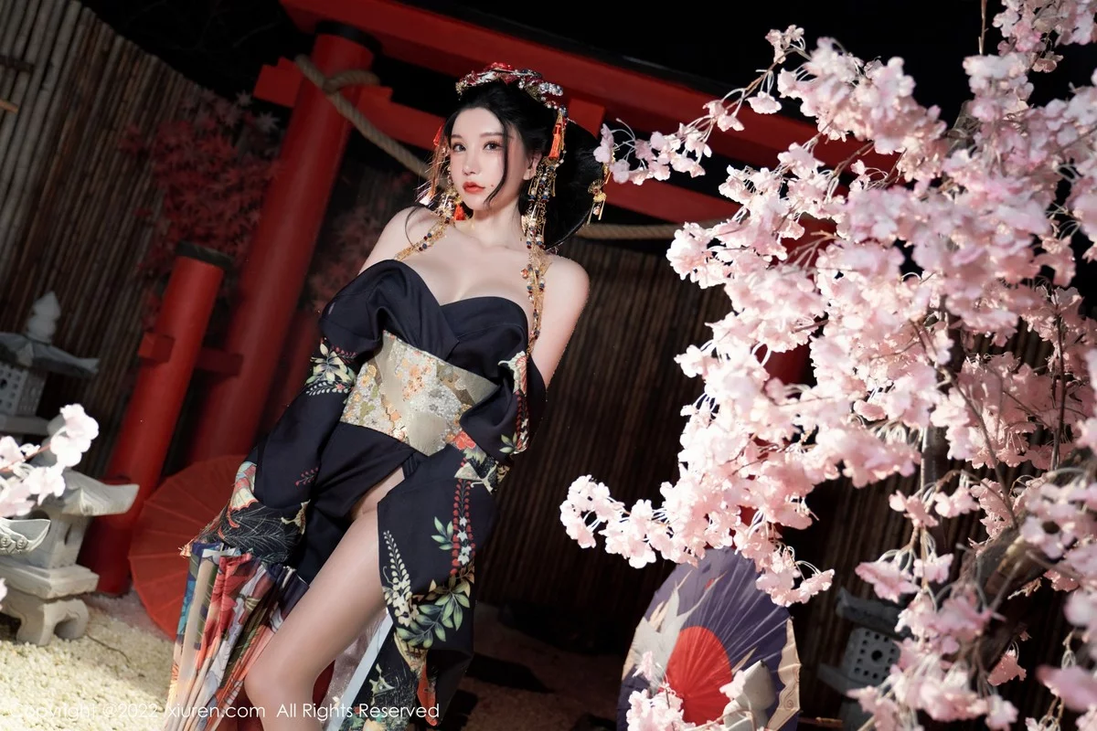 [[XiuRen秀人网]秀人网]No.5537_女神周于希Sally宽衣解带主题日系风脱和服露翘臀美腿诱惑写真80P