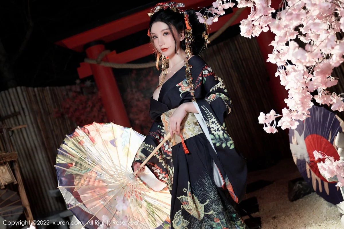 [[XiuRen秀人网]秀人网]No.5537_女神周于希Sally宽衣解带主题日系风脱和服露翘臀美腿诱惑写真80P