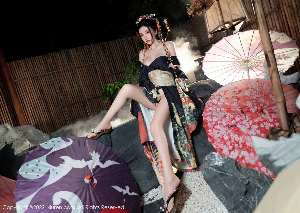 [[XiuRen秀人网]秀人网]No.5537_女神周于希Sally宽衣解带主题日系风脱和服露翘臀美腿诱惑写真80P