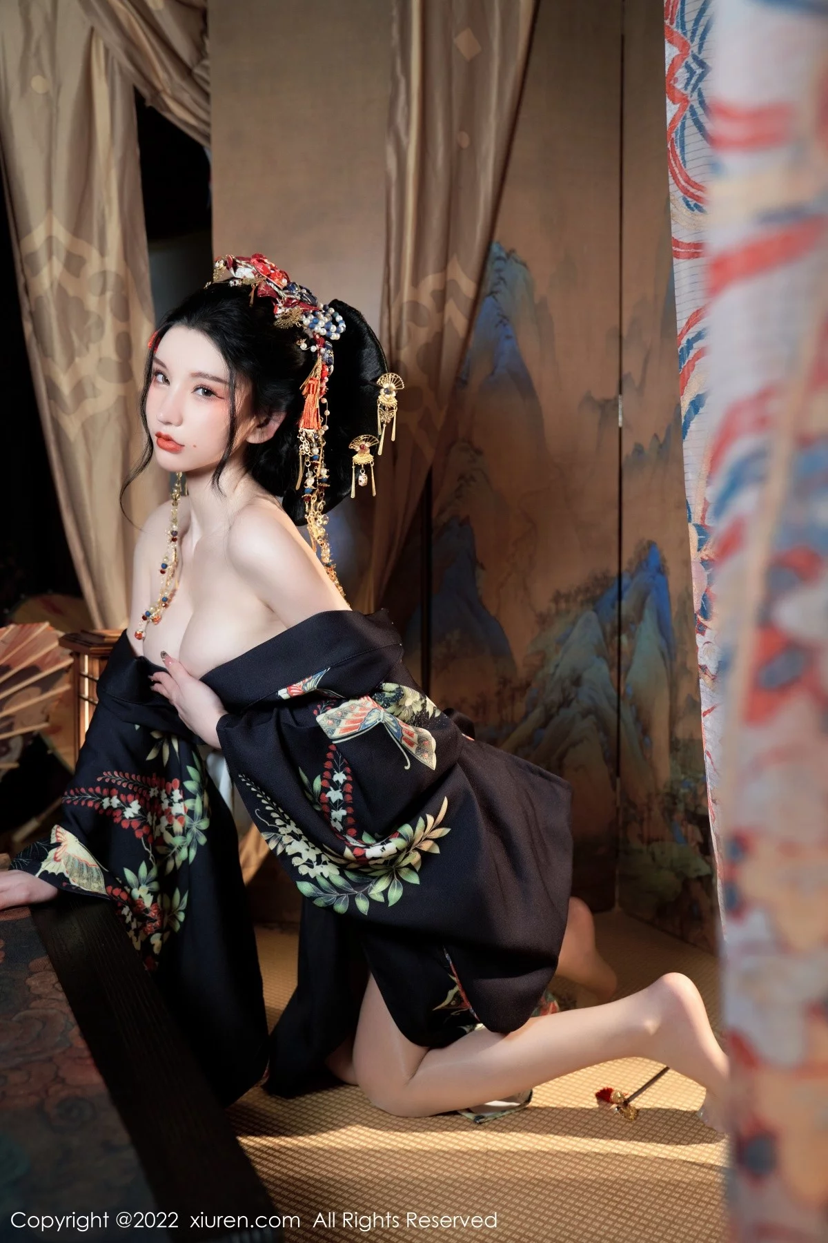 [[XiuRen秀人网]秀人网]No.5537_女神周于希Sally宽衣解带主题日系风脱和服露翘臀美腿诱惑写真80P