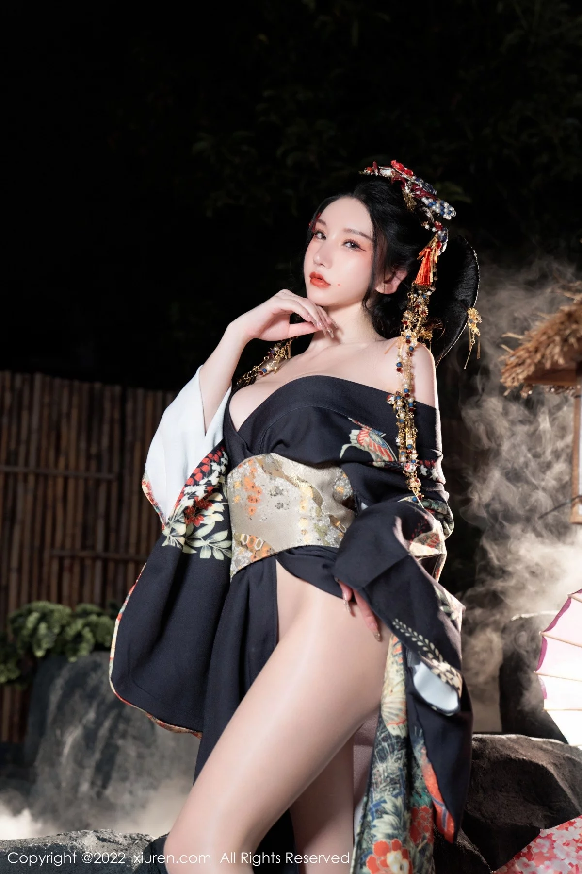 [[XiuRen秀人网]秀人网]No.5537_女神周于希Sally宽衣解带主题日系风脱和服露翘臀美腿诱惑写真80P