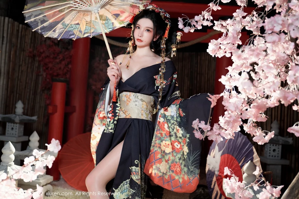 [[XiuRen秀人网]秀人网]No.5537_女神周于希Sally宽衣解带主题日系风脱和服露翘臀美腿诱惑写真80P