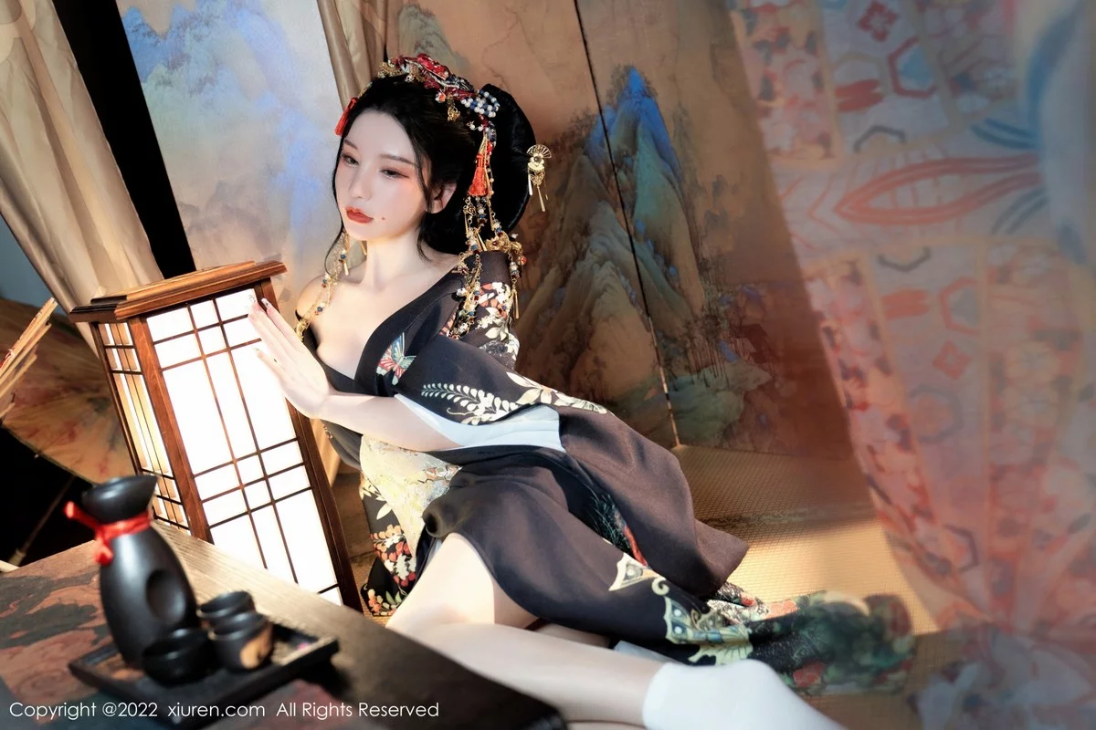 [[XiuRen秀人网]秀人网]No.5537_女神周于希Sally宽衣解带主题日系风脱和服露翘臀美腿诱惑写真80P