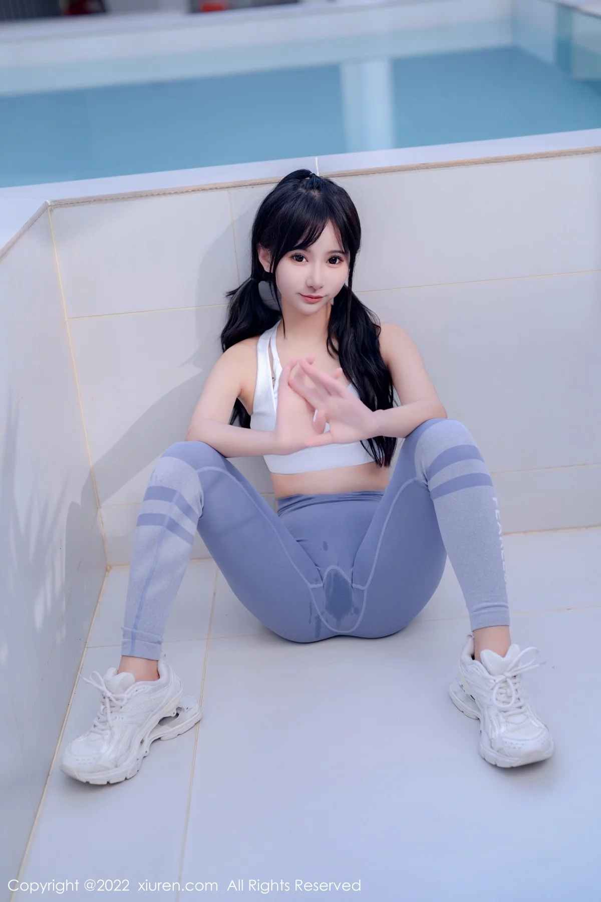 [[XiuRen秀人网]秀人网]No.5463_女神小果冻儿大理旅拍私房性感运动服紧身秀完美身材诱惑写真55P