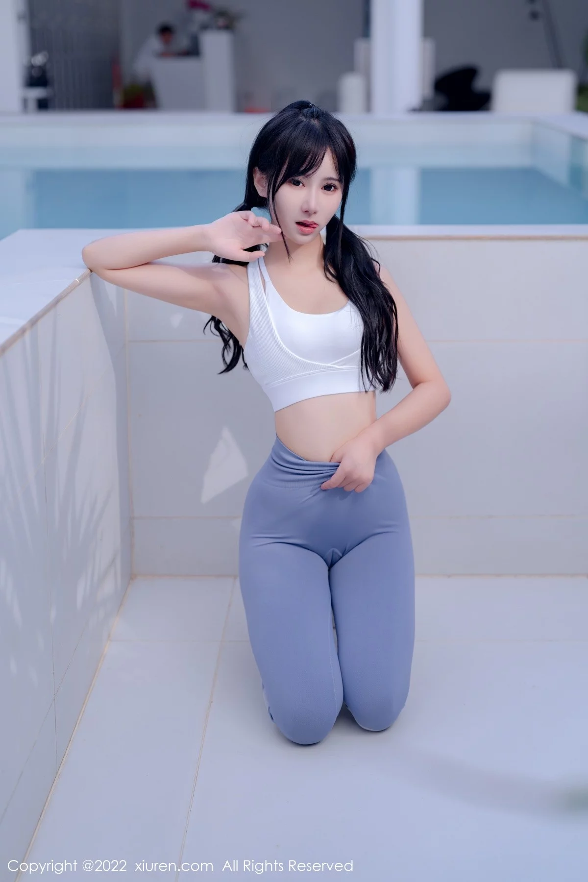 [[XiuRen秀人网]秀人网]No.5463_女神小果冻儿大理旅拍私房性感运动服紧身秀完美身材诱惑写真55P