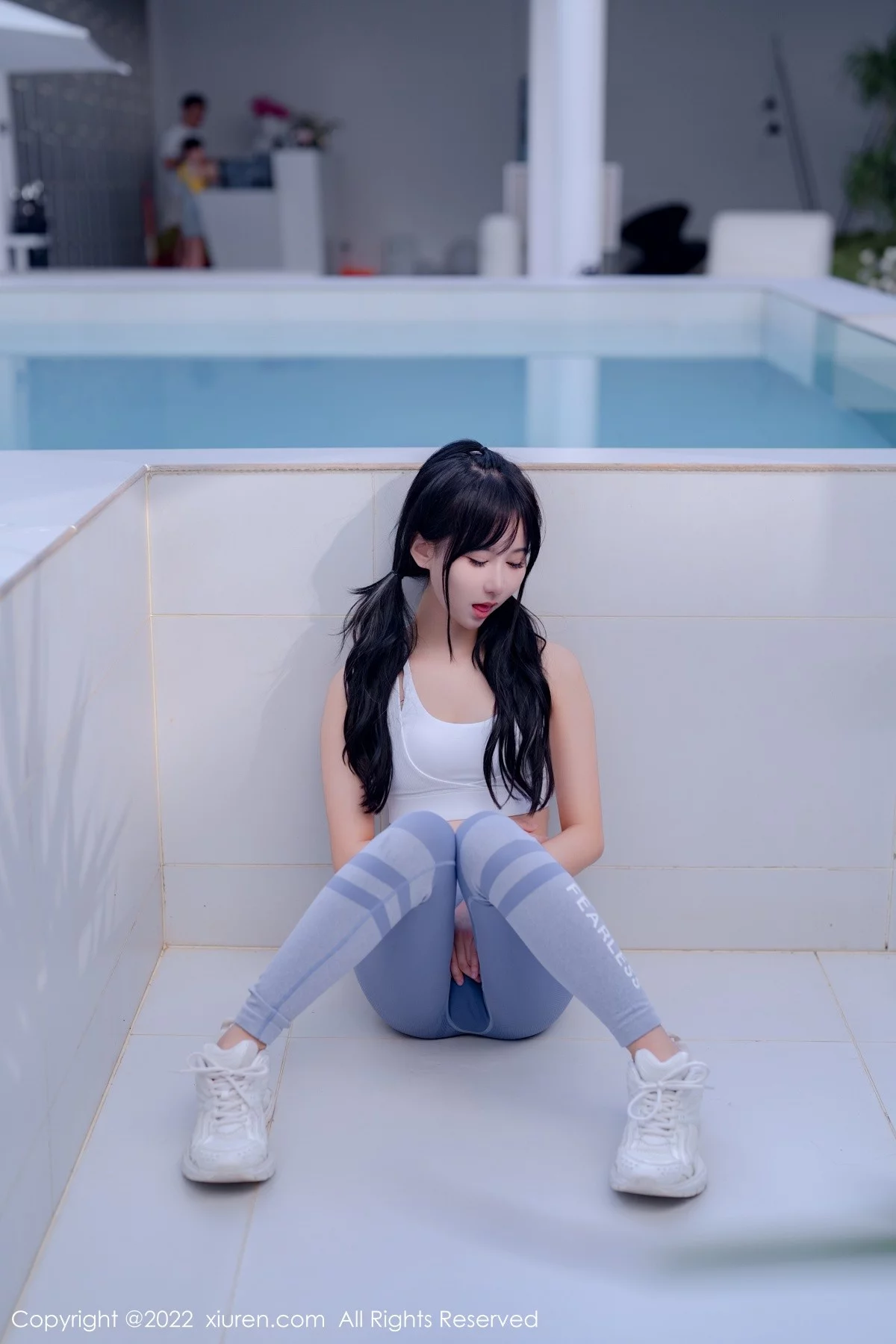 [[XiuRen秀人网]秀人网]No.5463_女神小果冻儿大理旅拍私房性感运动服紧身秀完美身材诱惑写真55P